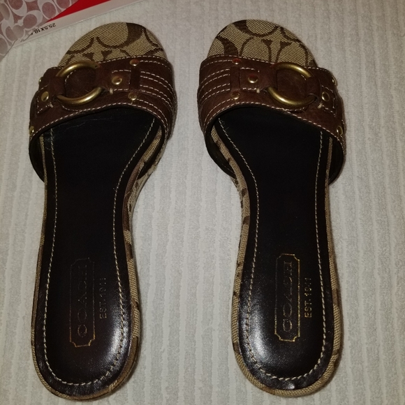 Coach wedges - Picture 16 of 16